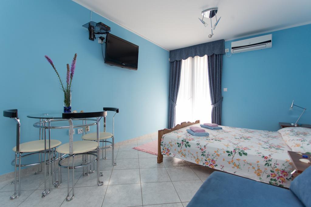 Djurovic Apartments Montenegro Cattaro Esterno foto