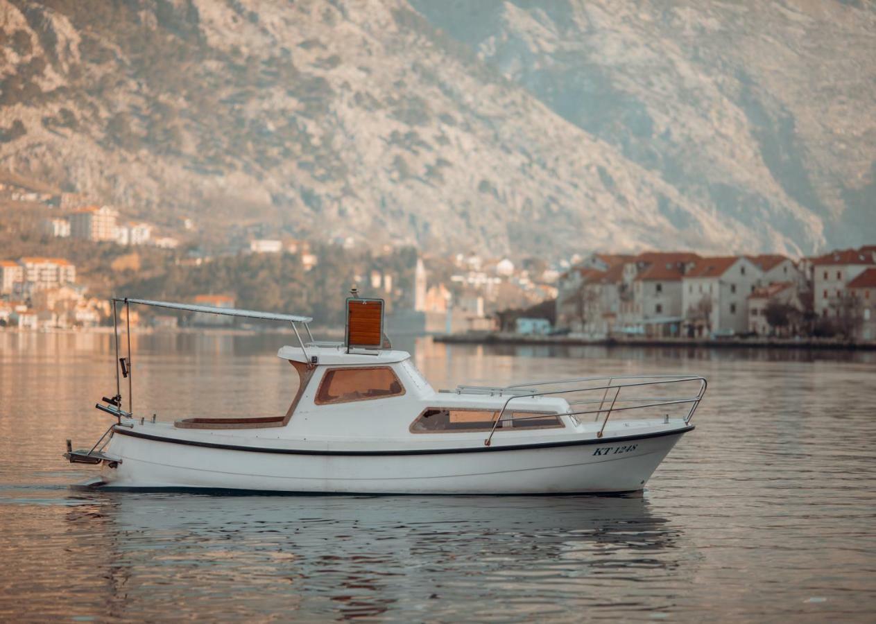 Djurovic Apartments Montenegro Cattaro Esterno foto