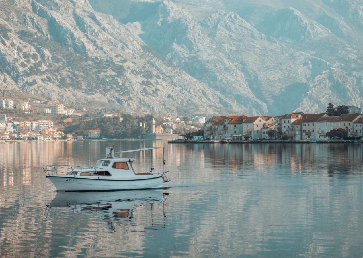 Djurovic Apartments Montenegro Cattaro Esterno foto